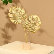 Elegant Metal Tree Leaf Wall Art – Stylish Home Decor