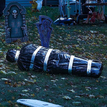 Hanging Corpse Prop – Scary Halloween Decoration for Outdoor & Indoor
