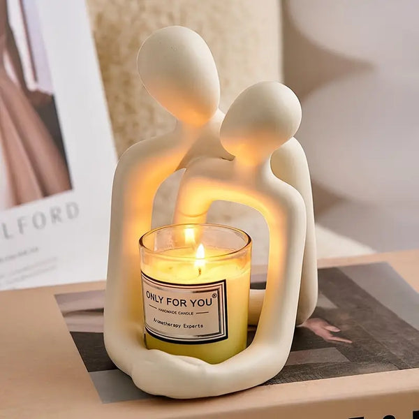 Romantic Couple Statue – Modern Resin Art for Home & Office